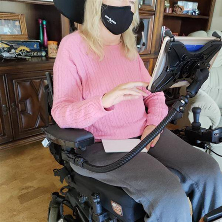 Univerzální základna invalidního vozíku RAM® s funkcí rychlého uvolnění a otáčení